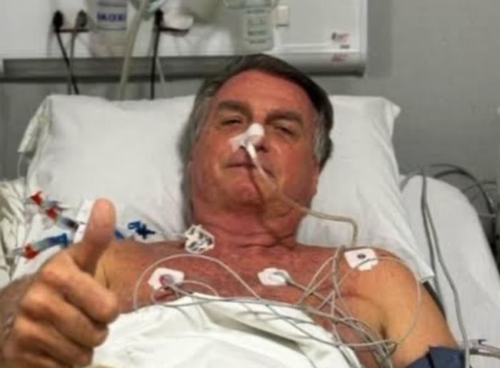 Família e médicos decidem permanência de Bolsonaro no hospital no RN