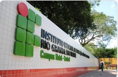 IFRN abre concurso público com mais de 50 vagas para professor; salário inicial é de R$ 6.180,86