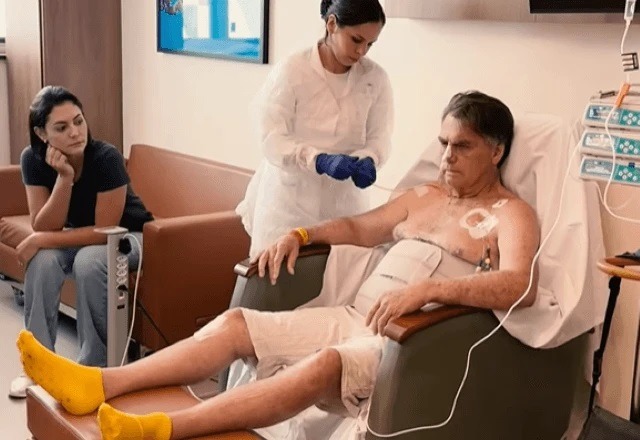 Bolsonaro apresentou 'alteração da pressão arterial', mas situação já foi normalizada, diz boletim médico 