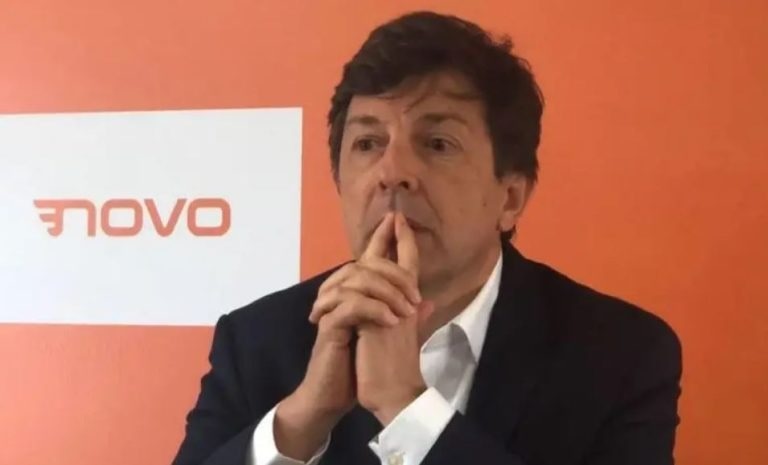 Depois de apoiar Lula em 2022, João Amoêdo chama governo petista de ‘medíocre’