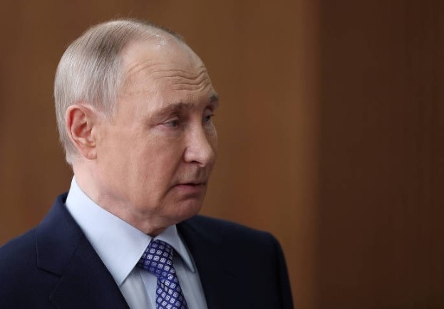 Cessar-fogo de Páscoa acabou, afirma Putin, e combates são retomados na Ucrânia