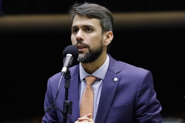 Pedro Lucas, do União Brasil, recusa convite de Lula para ser ministro