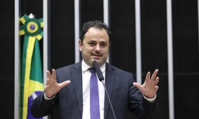 CCJ analisa recurso de Glauber Braga contra cassação nesta quinta (24)
