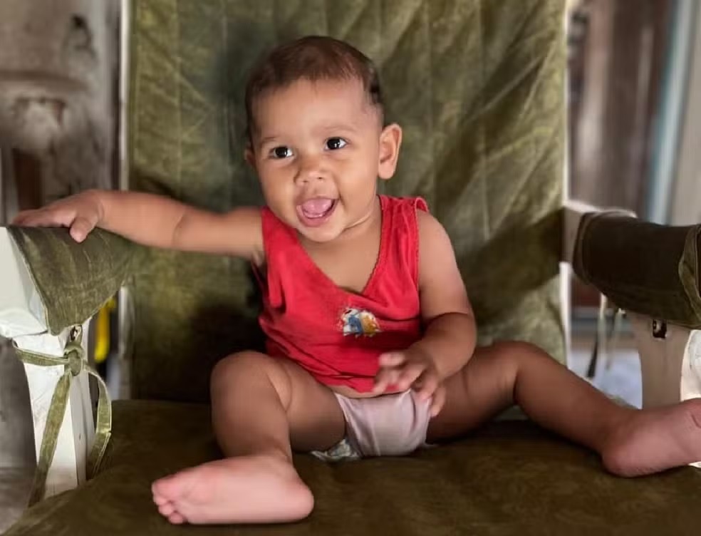 Bebê de oito meses morre e mulher está na UTI após comer açaí em Natal; suspeita é de envenenamento 