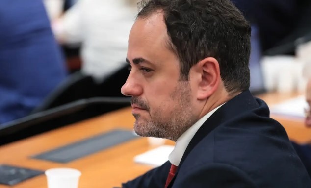 Relator nega recurso de Glauber Braga na CCJ e cassação deve seguir a plenário