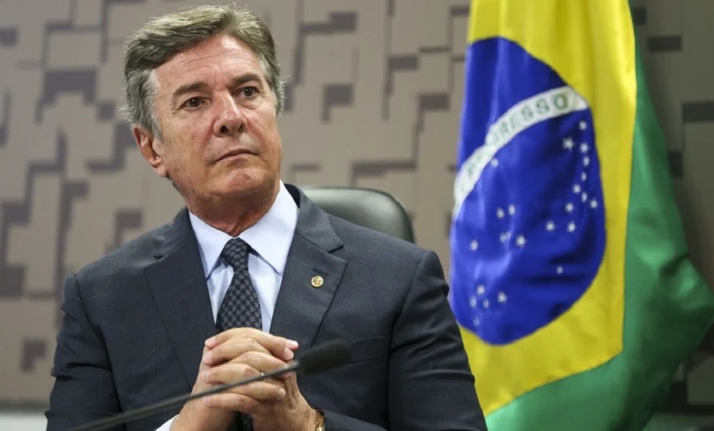 Collor ficará preso em sala adaptada de diretor do presídio em Maceió-AL
