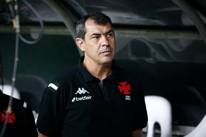 Vasco demite Carille após derrota para o Cruzeiro