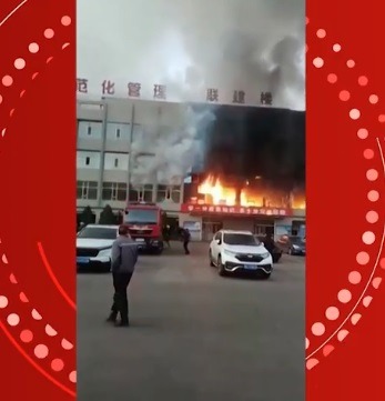 Incêndio em restaurante deixa 22 mortos na China