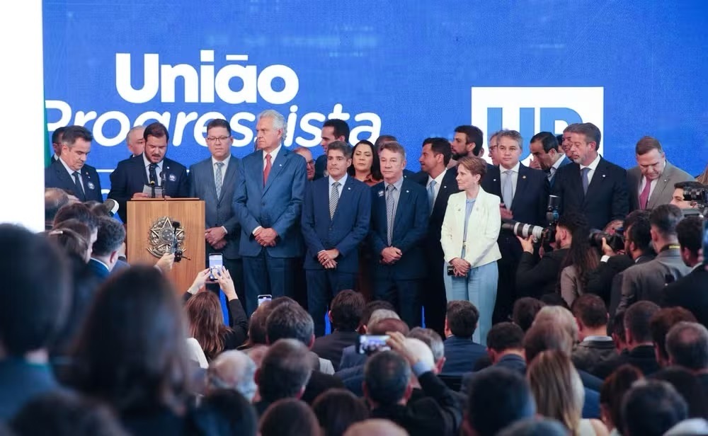 União Brasil e PP lançam 'superfederação' com maior bancada na Câmara e quase 1,4 mil prefeitos; veja números