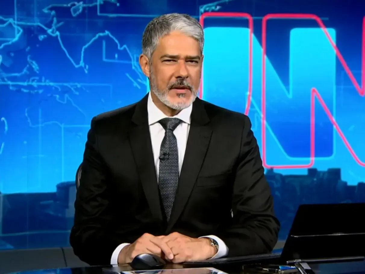 William Bonner entrega plano para deixar o Jornal Nacional