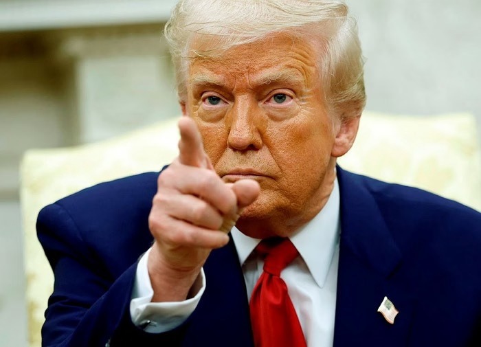 Deputado quer conceder título de cidadão de Brasília a Donald Trump