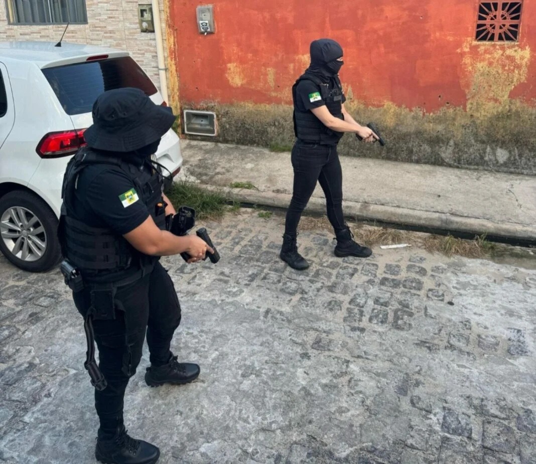 Polícia Civil prende suspeito de homicídio ligado a conflito entre facções em Goianinha