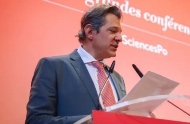 Governo federal ultrapassa a marca de R$ 1,3 trilhão de impostos recolhidos em 2025