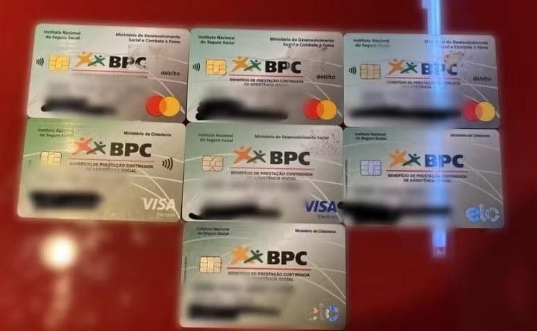 PF mira quadrilha que criou pessoas fictícias para fraudar o INSS por, pelo menos, 20 anos