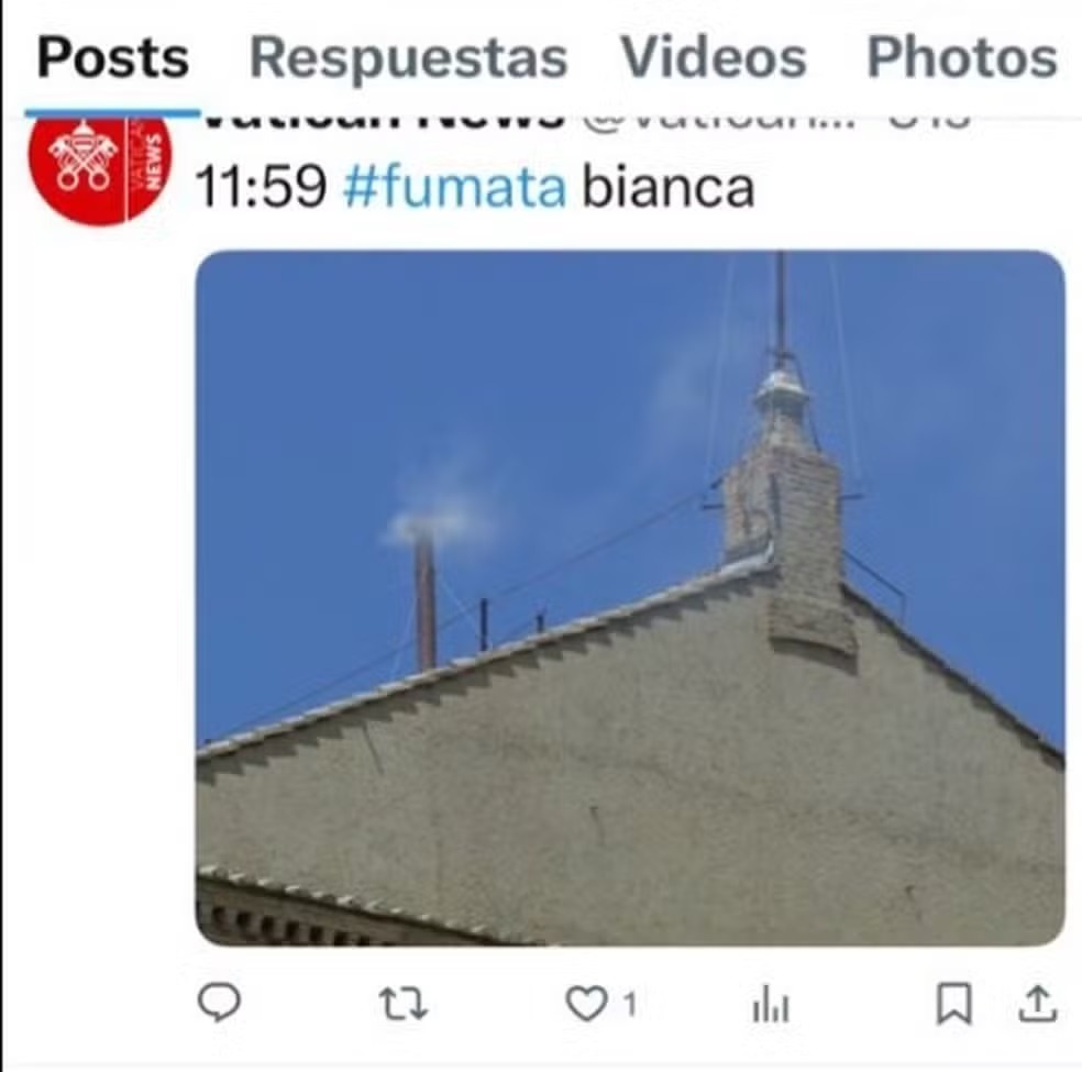 Vaticano se confunde, posta 'fumaça branca' e depois apaga