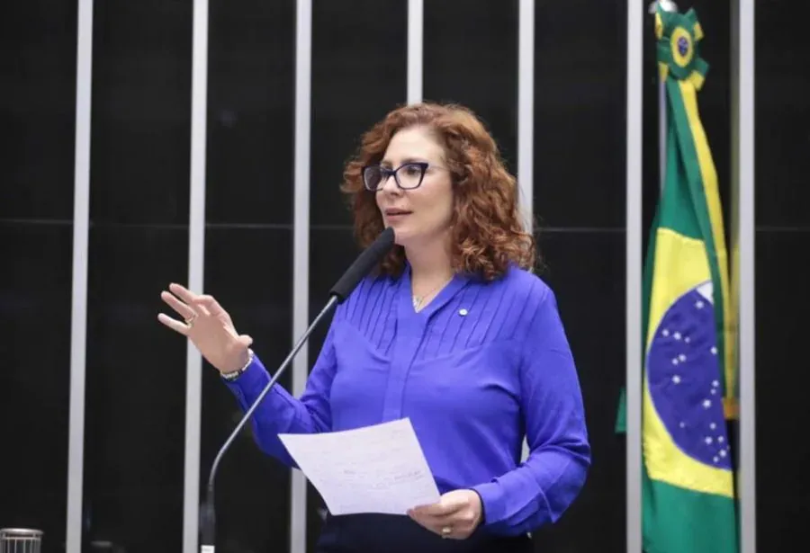 STF forma maioria para perda de mandato e 10 anos de prisão para Zambelli