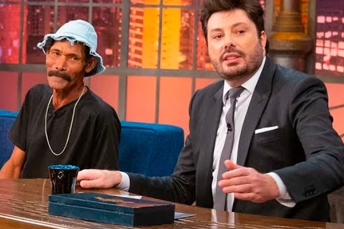 Danilo Gentili lamenta morte de humorista que fazia parte do The Noite