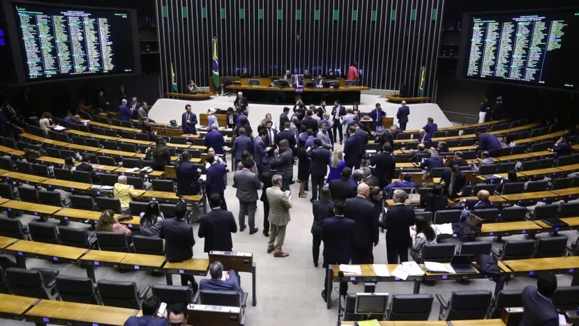 Quem são os parlamentares do RN que foram contra MPs que tentaram barrar fraudes no INSS