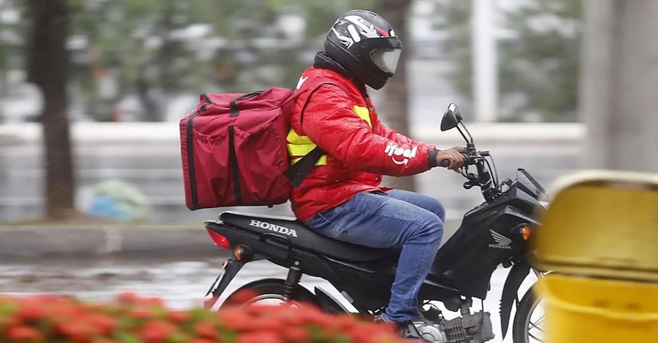 SEST SENAT oferece curso para moto-fretistas para amplia ações por um trânsito seguro