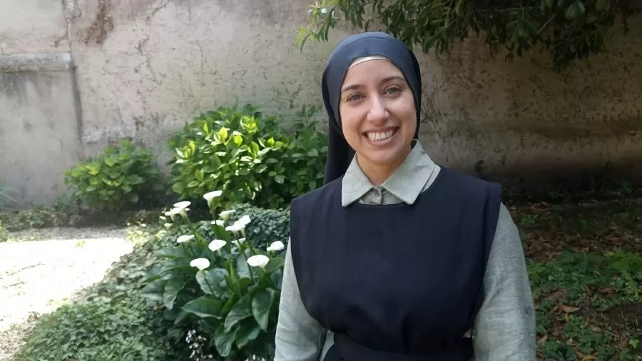 Freira brasileira é afastada e gera debandada em mosteiro: 'Nada era real'