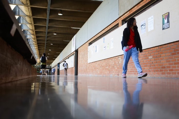 Governo anuncia recomposição de R$ 400 milhões para universidades