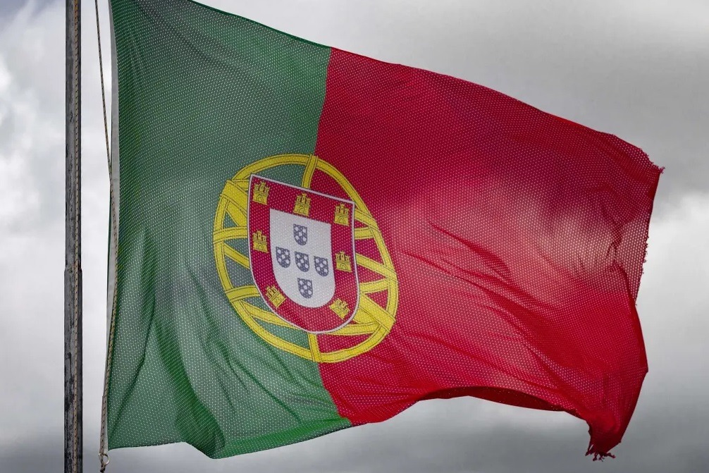 Mais de 5 mil brasileiros poderão ser expulsos de Portugal, diz ministro