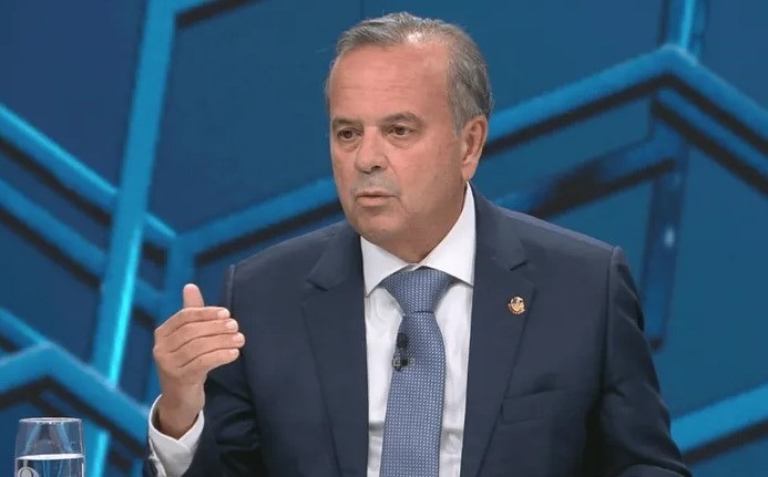 Rogério Marinho é o entrevistado do programa Canal Livre deste domingo (8) na Band