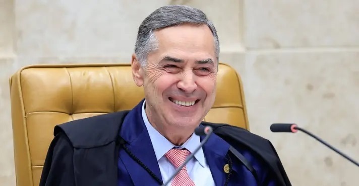 Barroso gasta mais de R$ 900 mil em viagens com jatinhos da FAB