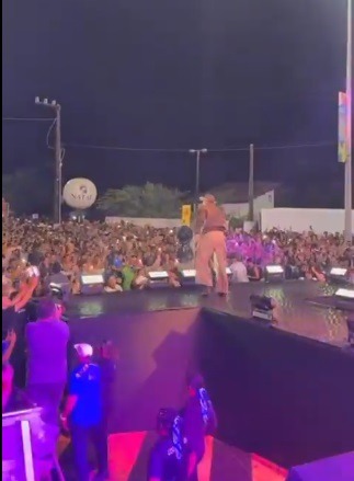 VÍDEO: Léo Santana agita polo Zona Norte no São João de Natal
