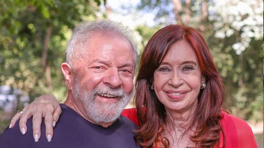 Lula aguarda aval da Justiça para visitar Cristina Kirchner em prisão domiciliar