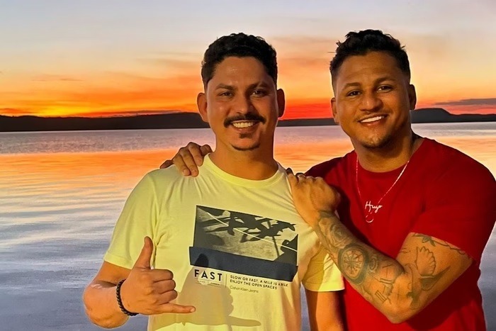 Dupla que viralizou com show sem público desabafa: “Não tinha ninguém”