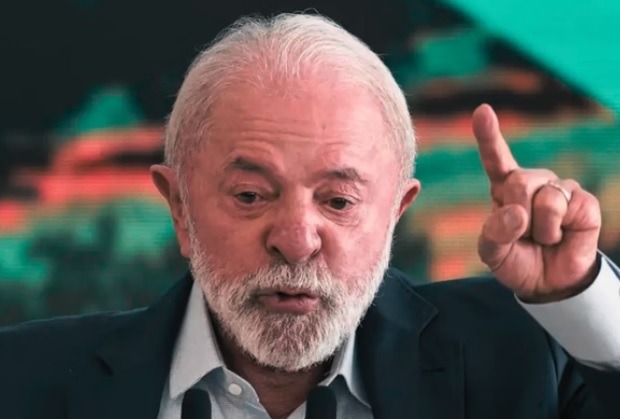 Lula diz que ONU é “insignificante” em discurso para o Banco do Brics