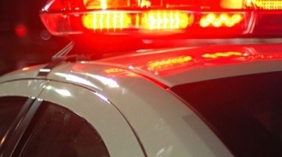 Homem tenta matar amigo do pai a pauladas e é preso em flagrante
