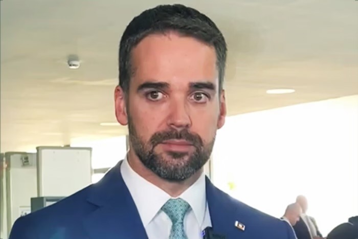 Eduardo Leite vê decisão de silenciar Bolsonaro como “preocupante”