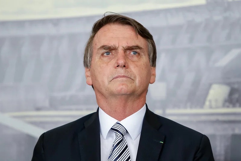 Bolsonaro promete ficar calado e alega ‘desdobramento incontrolável’ das redes