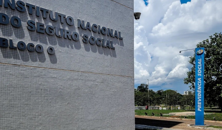 INSS descobre que 18 entidades usaram software para falsificar assinaturas