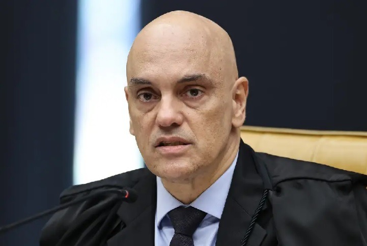 Juristas listam exageros em decisões de Moraes contra Bolsonaro