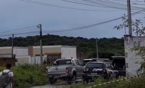 VÍDEO: BOPE aciona bomba e troca tiros em operação contra “Pica-Pau”; operação pode estar na reta final