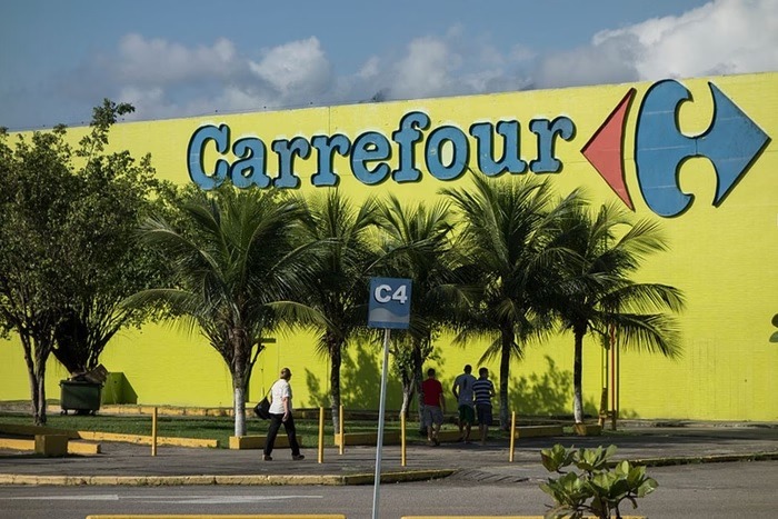 Carrefour aprova empréstimo de R$ 9,8 bilhões para refinanciar dívida