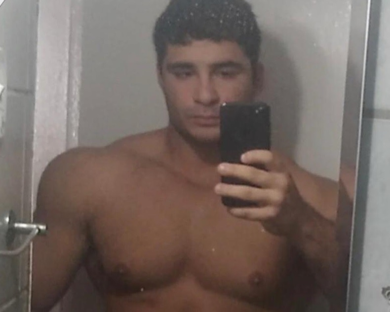 Absurdo: Ex-jogador dá 60 socos em mulher dentro do elevador