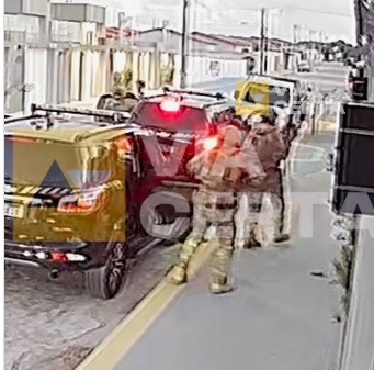 VÍDEO: Polícia Federal faz operação na região em que “Pica-pau” foi morto e movimentação assusta moradores