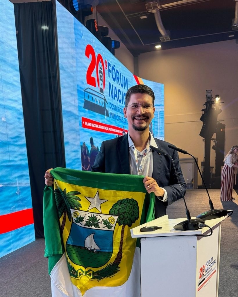 Caicoense Petrúcio Ferreira é eleito Presidente da UNDIME Nordeste para o biênio 2025-2027