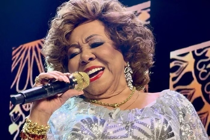 Alcione viraliza ao dizer que vai fazer “macumbinha” para Donald Trump
