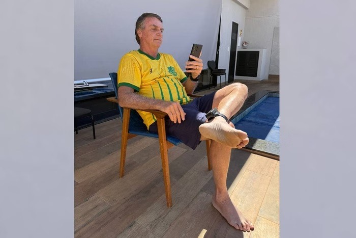 Bolsonaro "forçou" prisão para se passar por vítima, avalia ala do governo