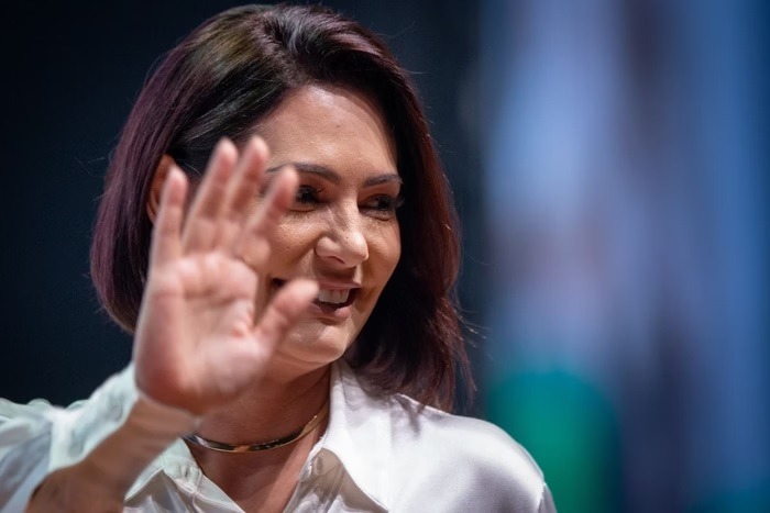 Michelle Bolsonaro explica motivos para pedir 89 registros de marcas