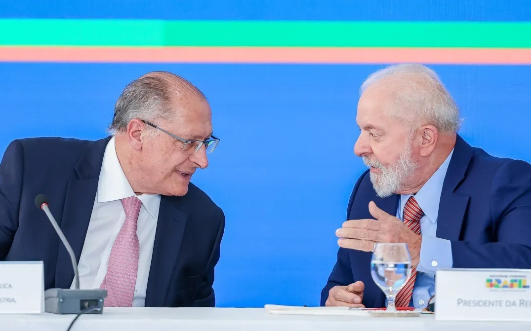 Lula e Alckmin se reúnem às vésperas de anunciar plano de contingência contra tarifaço