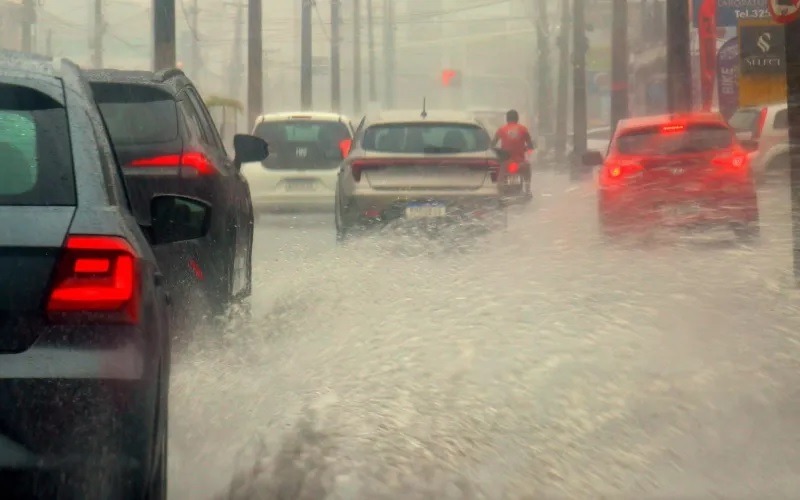 VÍDEO: João Pessoa tem maior chuva desde 1986