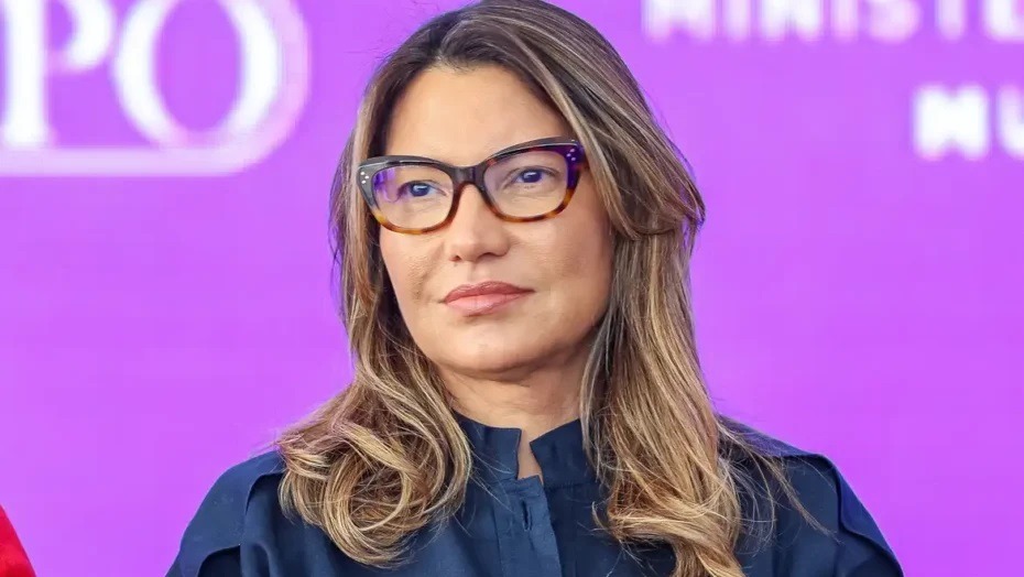 Janja critica Michelle Bolsonaro com indireta: ‘Não xingo marido de ninguém’