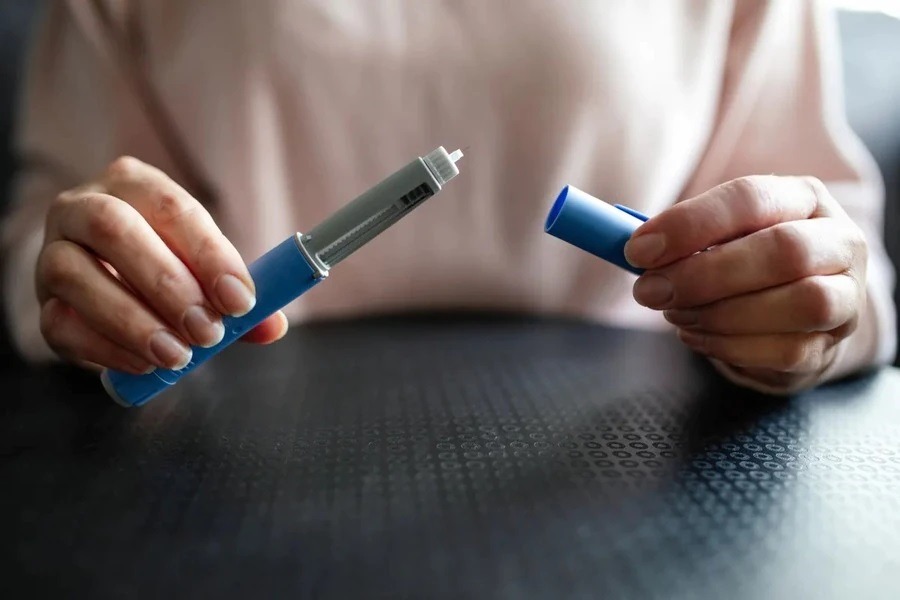 Comissão barra inclusão de medicamento para tratamento de obesidade no SUS