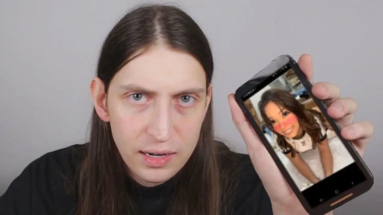 Homem acusado de fazer ameaças ao youtuber Felca é preso 
